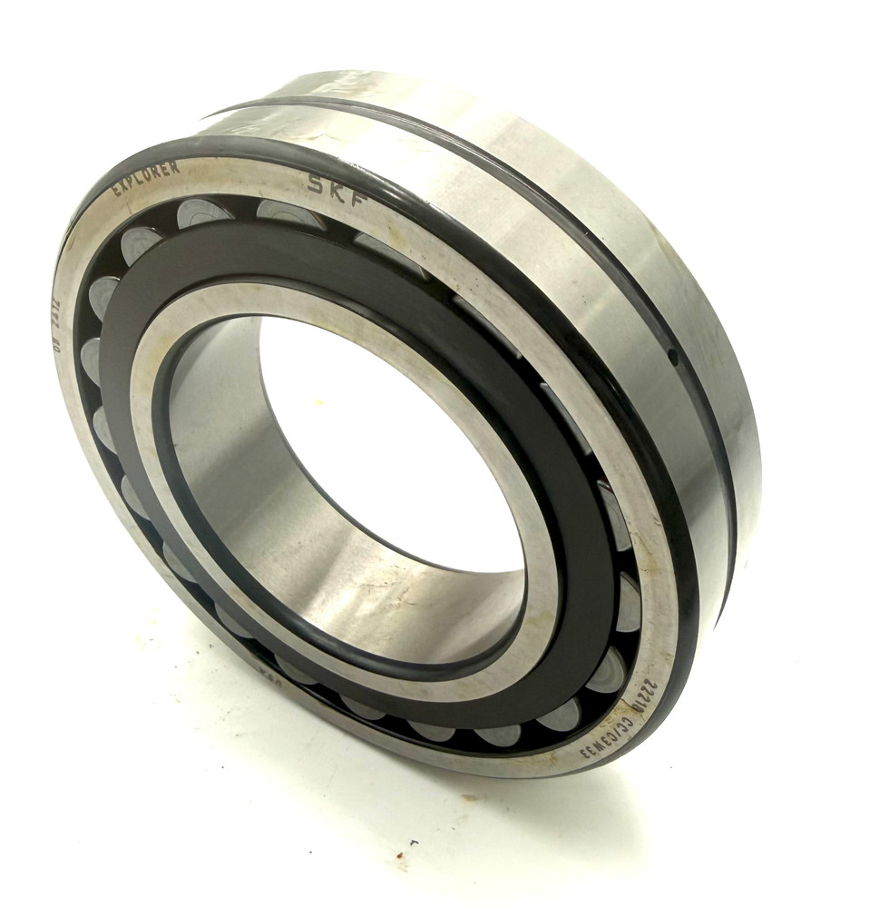 SKF 22218 CC/C3W33 Spherical roller bearing