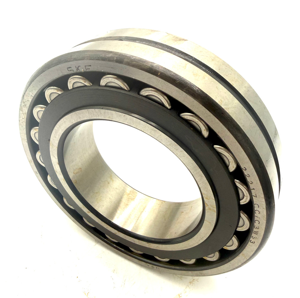SKF 22217 CC/C3W33 Spherical roller bearing