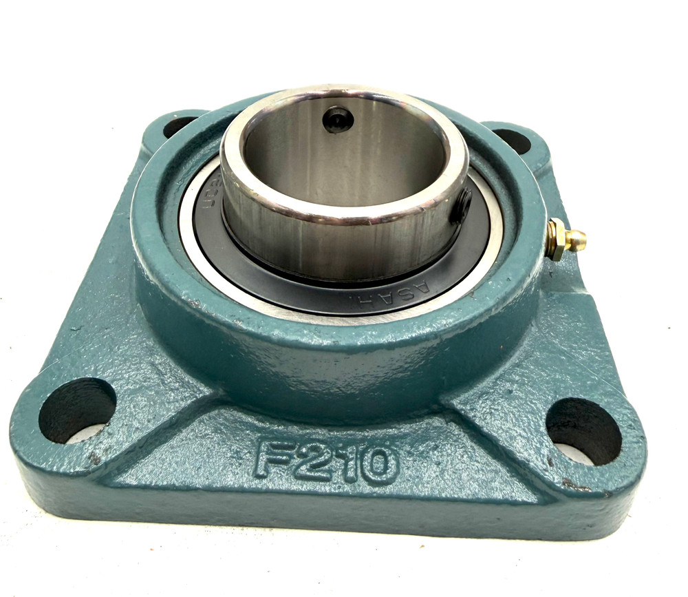 AMI UCF210 Flange Bearing