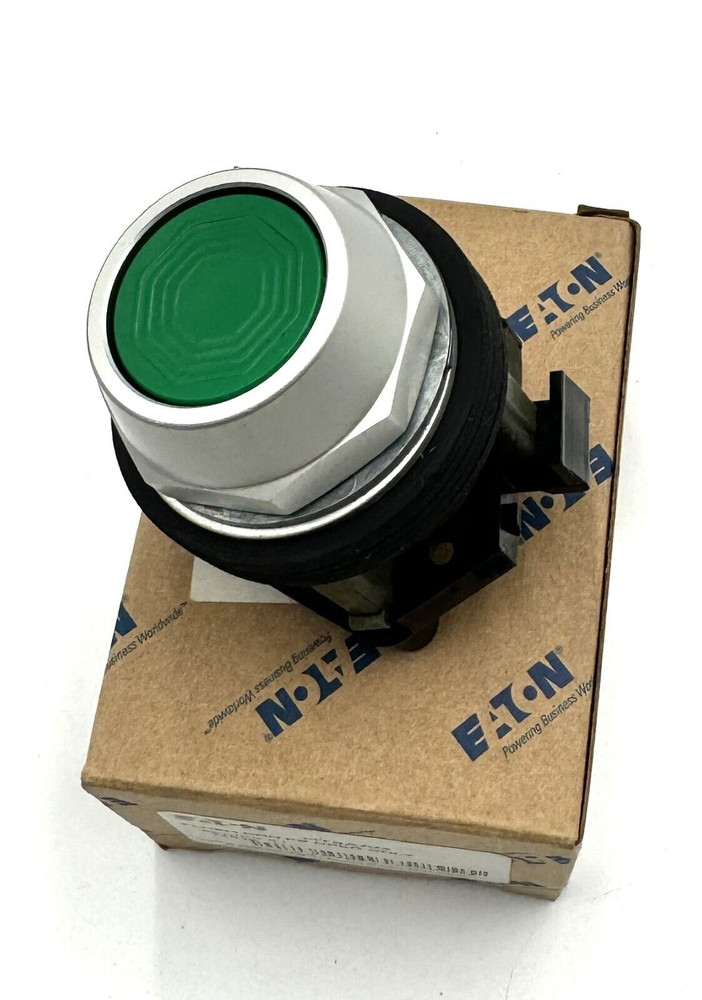 Eaton HT8AAG Green Flush Head Push Button