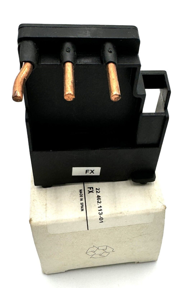 Allen Bradley 140M-C PEC23 Connecting Module