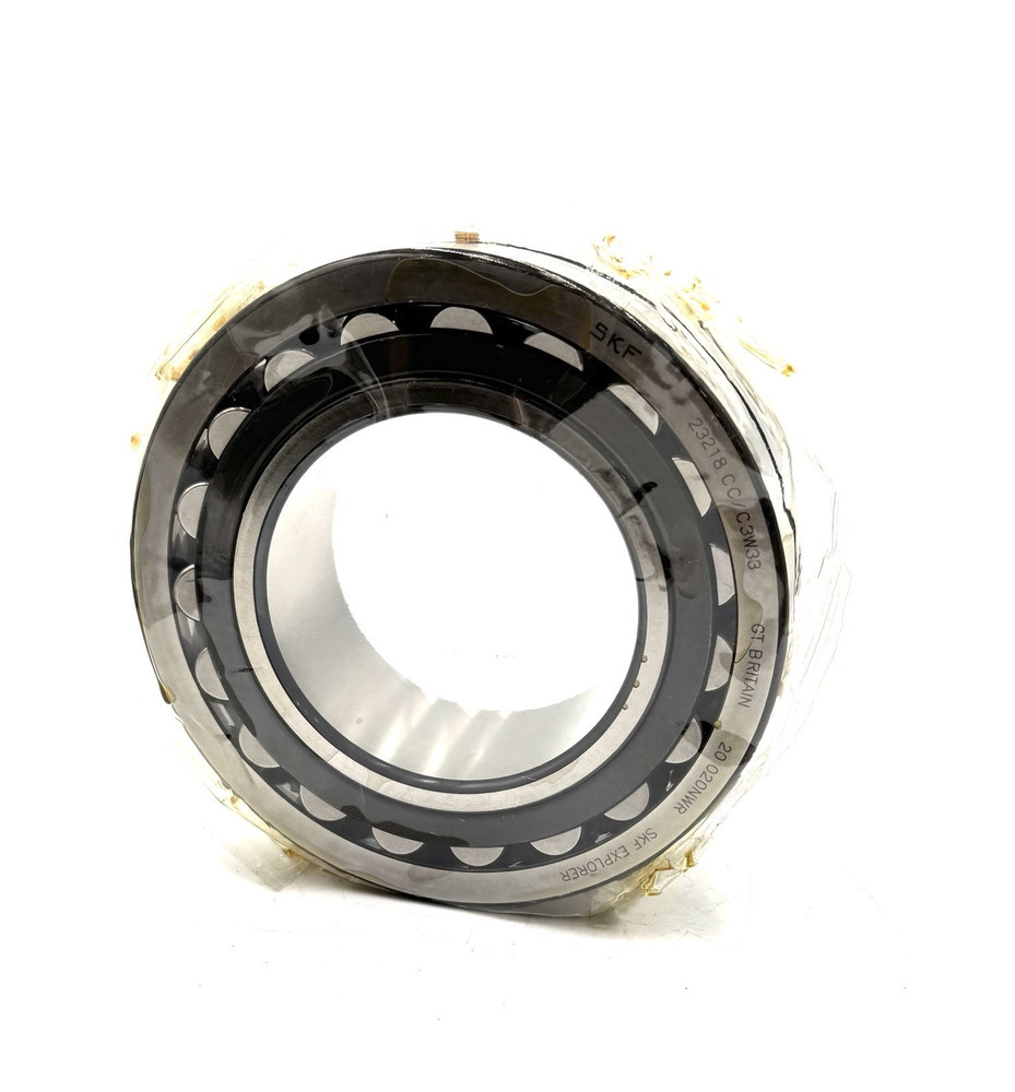 SKF 23218 CC/C3W33 Spherical roller Bearing with Relubrication Features
