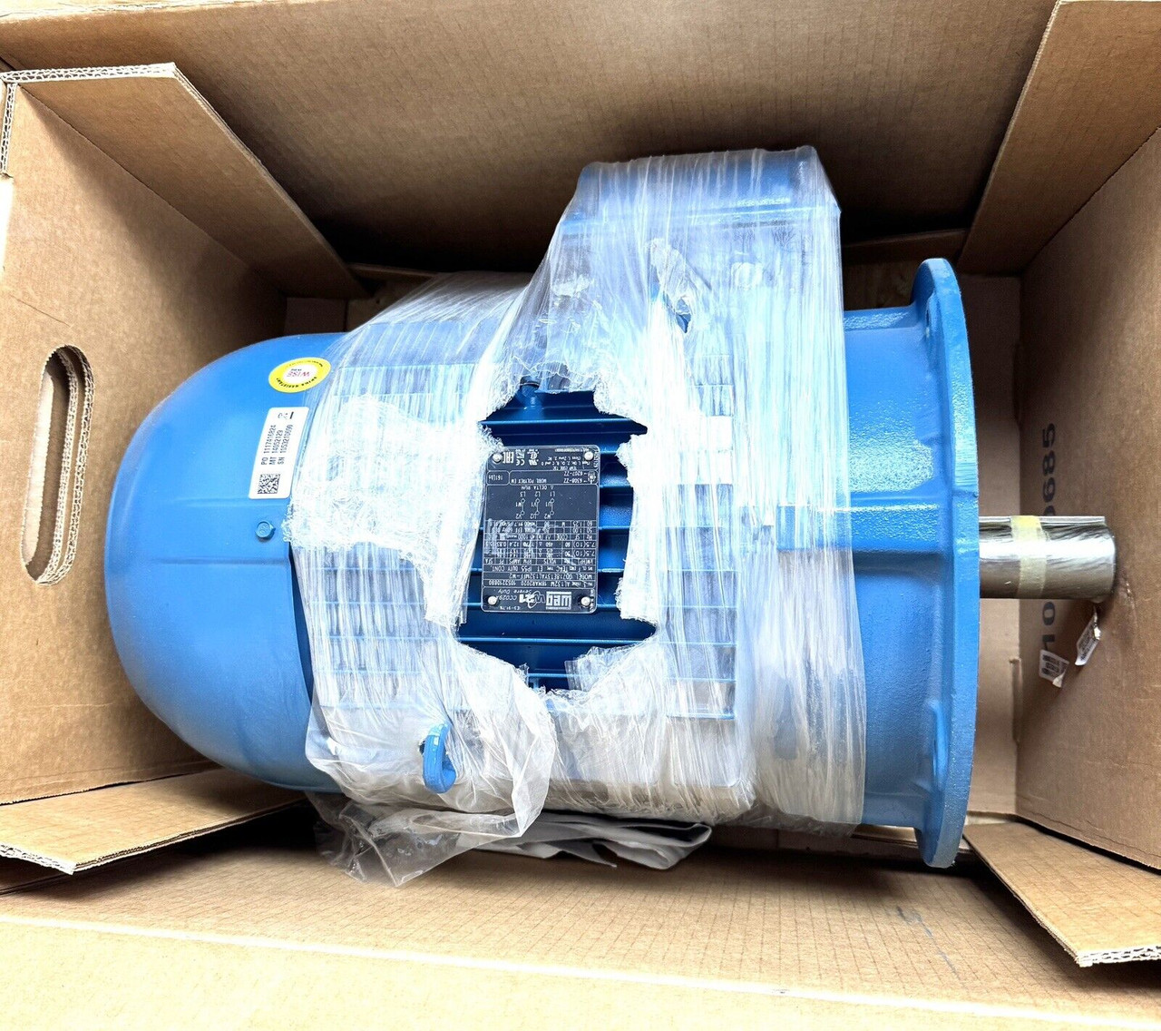Weg 00718ET3YAL132MFF-W2 Motor