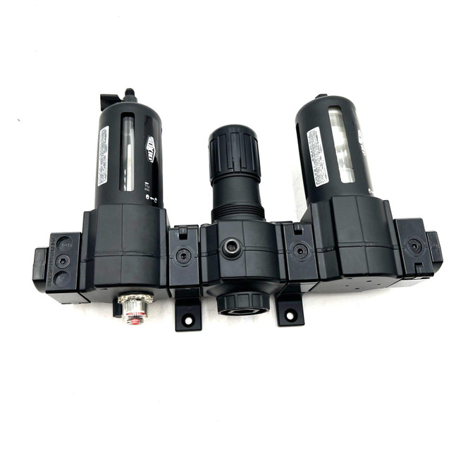 Dixon R74G-4R /F74G-4A/L7AM-4 Standard Regulator with Gauge