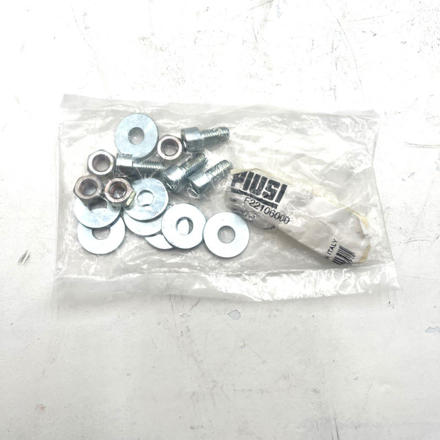 Piusi F22106000 Plate Fixing Kit for Oil Tote Kit