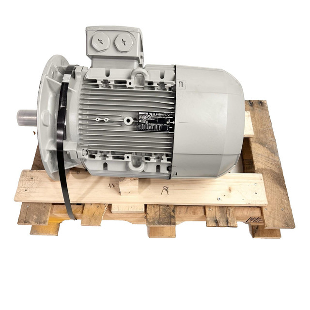 Siemens 1LE10231DB235FA4 Electric Motor | 3-Phase AC | 15 HP 1800 RPM                         The motor has a small chip in it, view last photo.