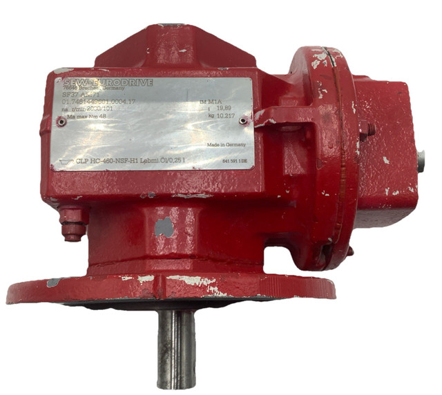 Sew-Eurodrive SF37 AM71 Gearbox Nm 48 2000/101 RPM