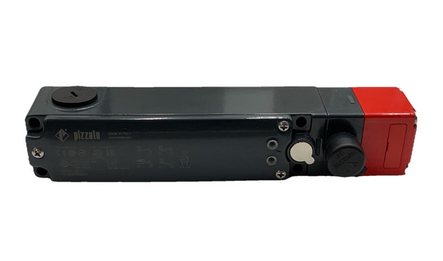 Pizzato FG 60ED5D0A Safety Switch w/ Separate Actuator w/ Lock + Key