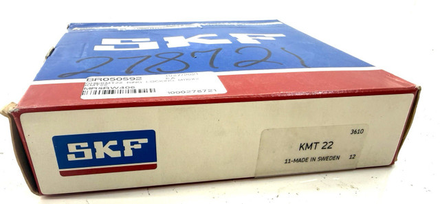 SKF KMT 22 Precision lock nut with locking pins