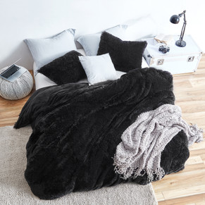 Cozy Extra Large Queen Duvet Cover in Stylish Bold Black Shade