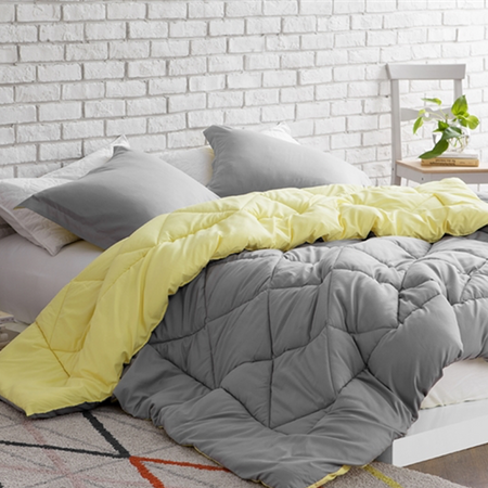 Limelight Yellow/Alloy Reversible King Comforter - Oversized King XL Bedding