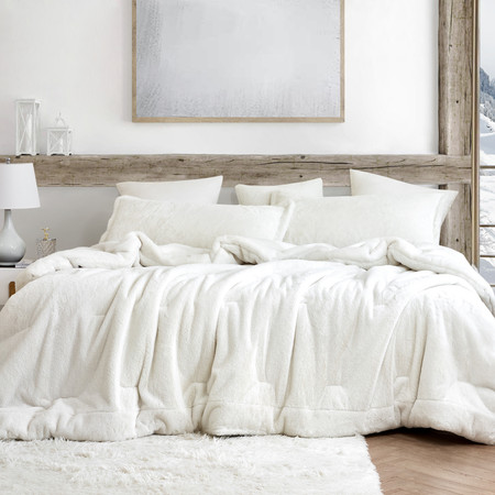 Chunky Bunny - Coma Inducer® Oversized Queen Comforter - Farmhouse White