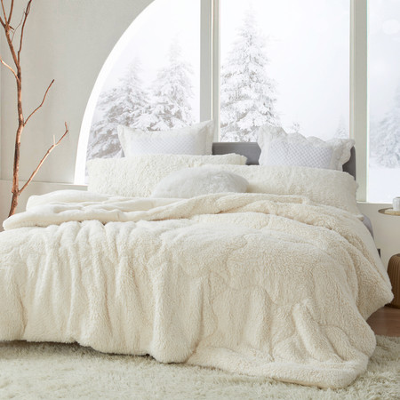 Puts This To Sleep® - Coma Inducer® Oversized Twin Comforter - Winter White