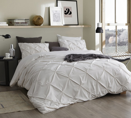 Jet Stream Pin Tuck Queen Duvet Cover