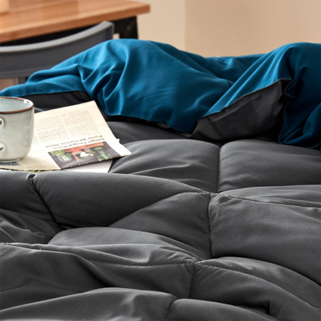 Faded Black/Nightfall Navy Full Comforter - Oversized Full XL Bedding