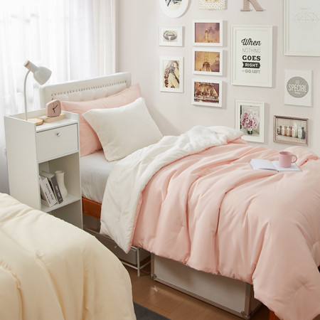 Dorm Haul® - Cozy College Comforter - Twin XL in Pale Dogwood/Jet Stream