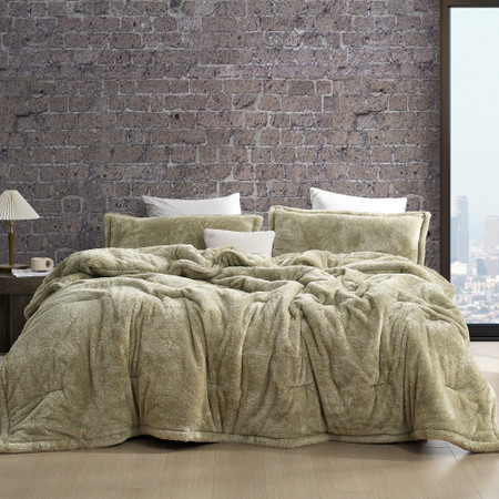 Coma Inducer® Oversized Full Comforter - The Original Plush - Mossy Gray