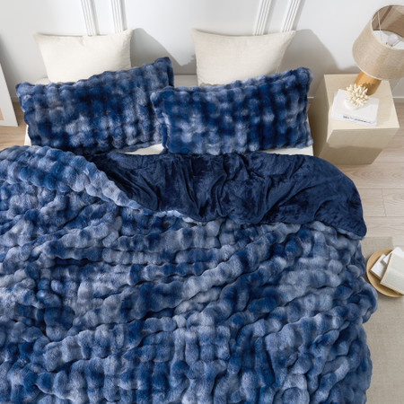 Snowball® Chunky Bunny®  - Coma Inducer® Oversized Comforter Set - Icy Blue