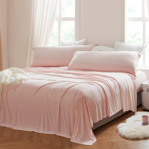 Pretty Crystal Pink Queen Size Sheets with Matching Pink Standard Pillowcases