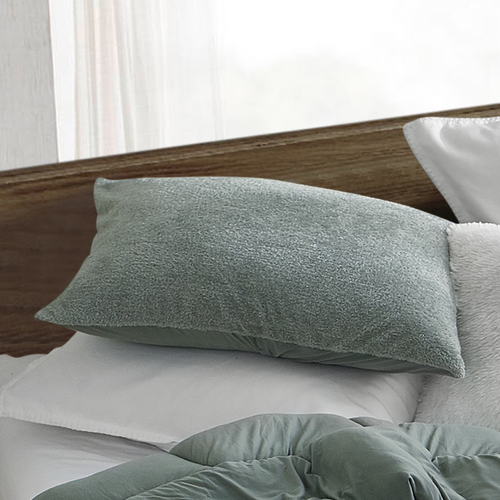 Trendy XL Twin, XL Full, or XL Queen Bedding Essentials Single Standard Size Green Pillow Sham Made with Ultra Cozy Plush Bedding Materials
