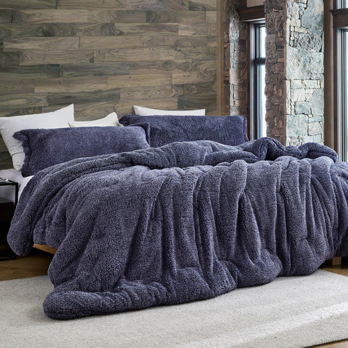True King Oversized Bedspread Made with Warm and Cozy Bedding Materials True King Oversized Bedspread Made with Warm and Cozy Bedding Materials