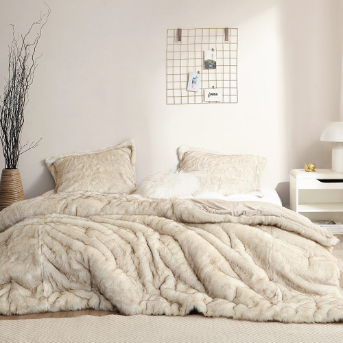Machine Washable Faux Fur Plush XL Queen Comforter Set