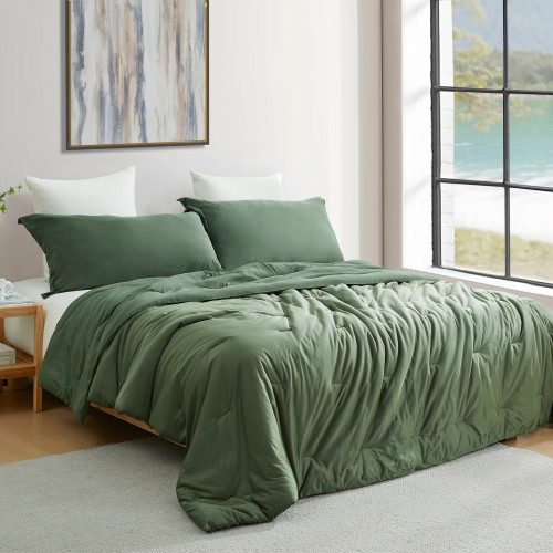 Calm Cool Collection - Coma Inducer® Oversized Queen Comforter - Four Leaf Clover