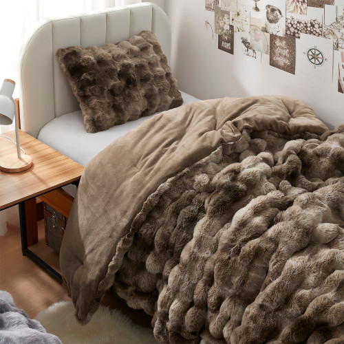 Beary Soft - Coma Inducer® Oversized Twin Comforter - Kodiak Brown