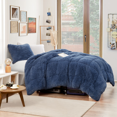 Alaskan Winters - Coma Inducer Oversized Twin Comforter - Riverside Blue