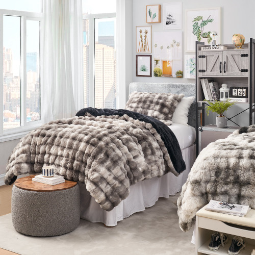 Snowball Chunky Bunny - Coma Inducer® Oversized Twin Comforter Set - Multi Gray