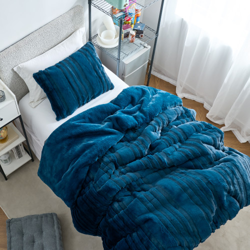 Chunky Bunny® Freezin Waters - Coma Inducer® Oversized Twin Comforter Set - Nightfall Navy