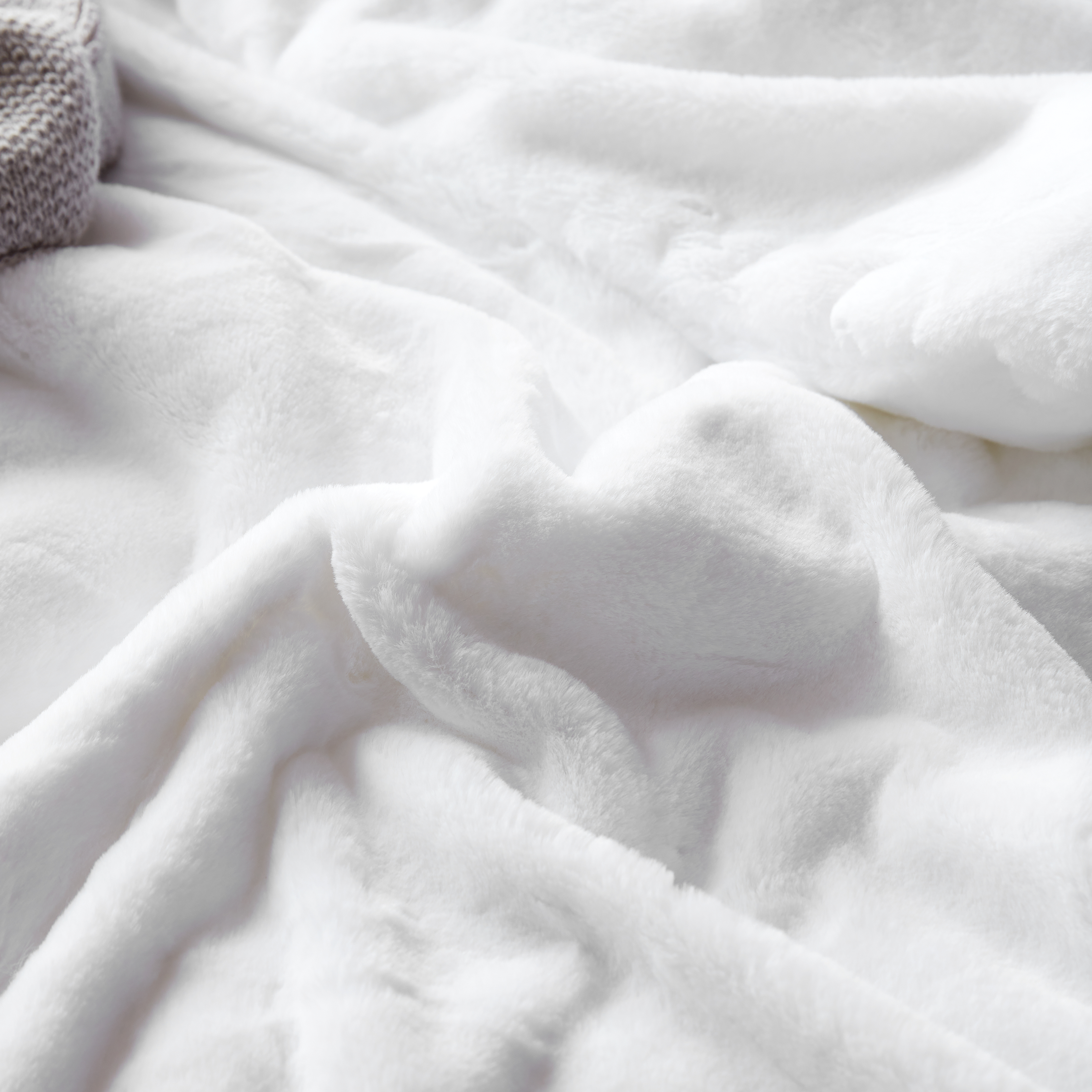 Chunky Bunny - Coma Inducer® Oversized King Comforter - Pure White - Limited Release