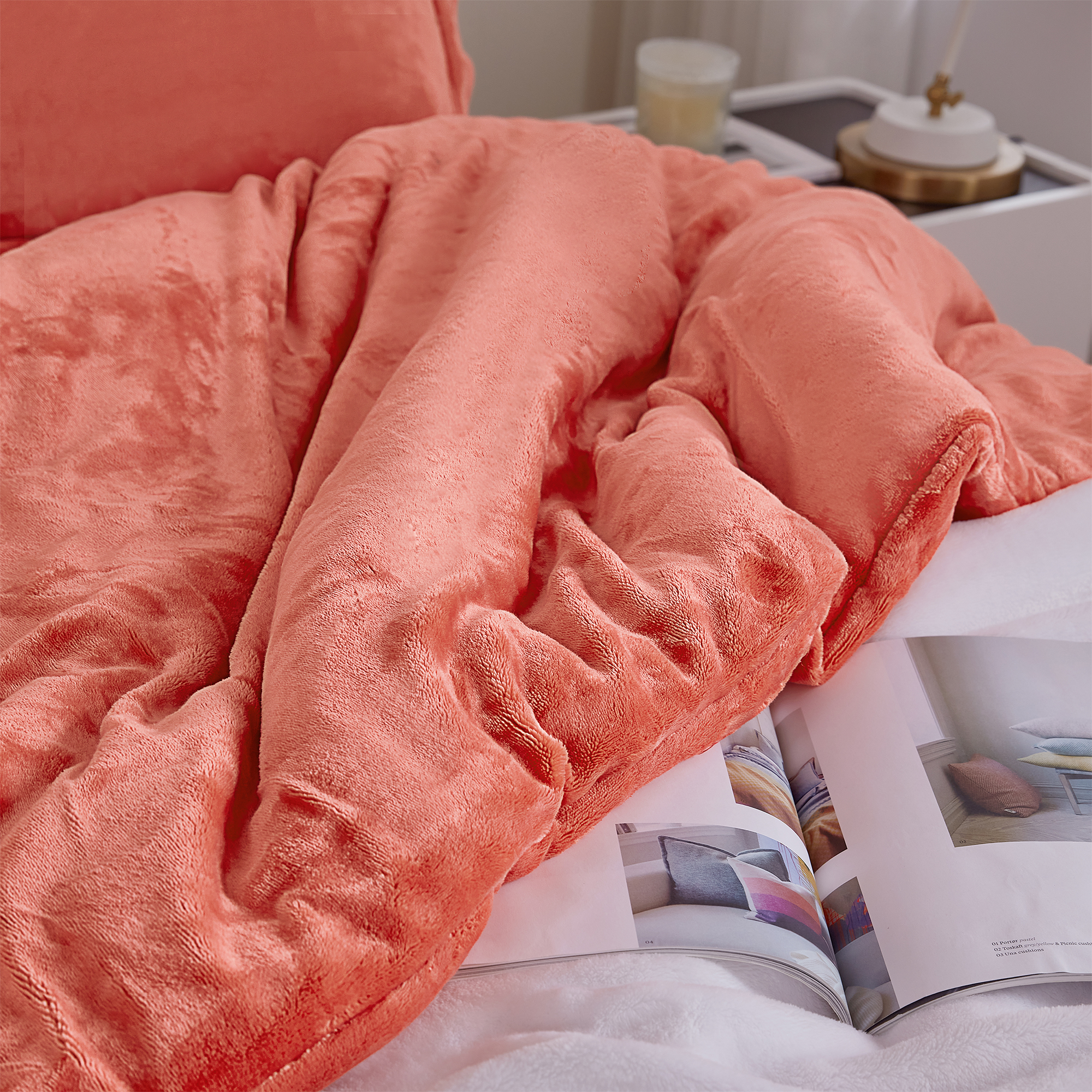 Pretty Coral Colored Queen Bedding Essentials for Trendy Bedroom Decor Style