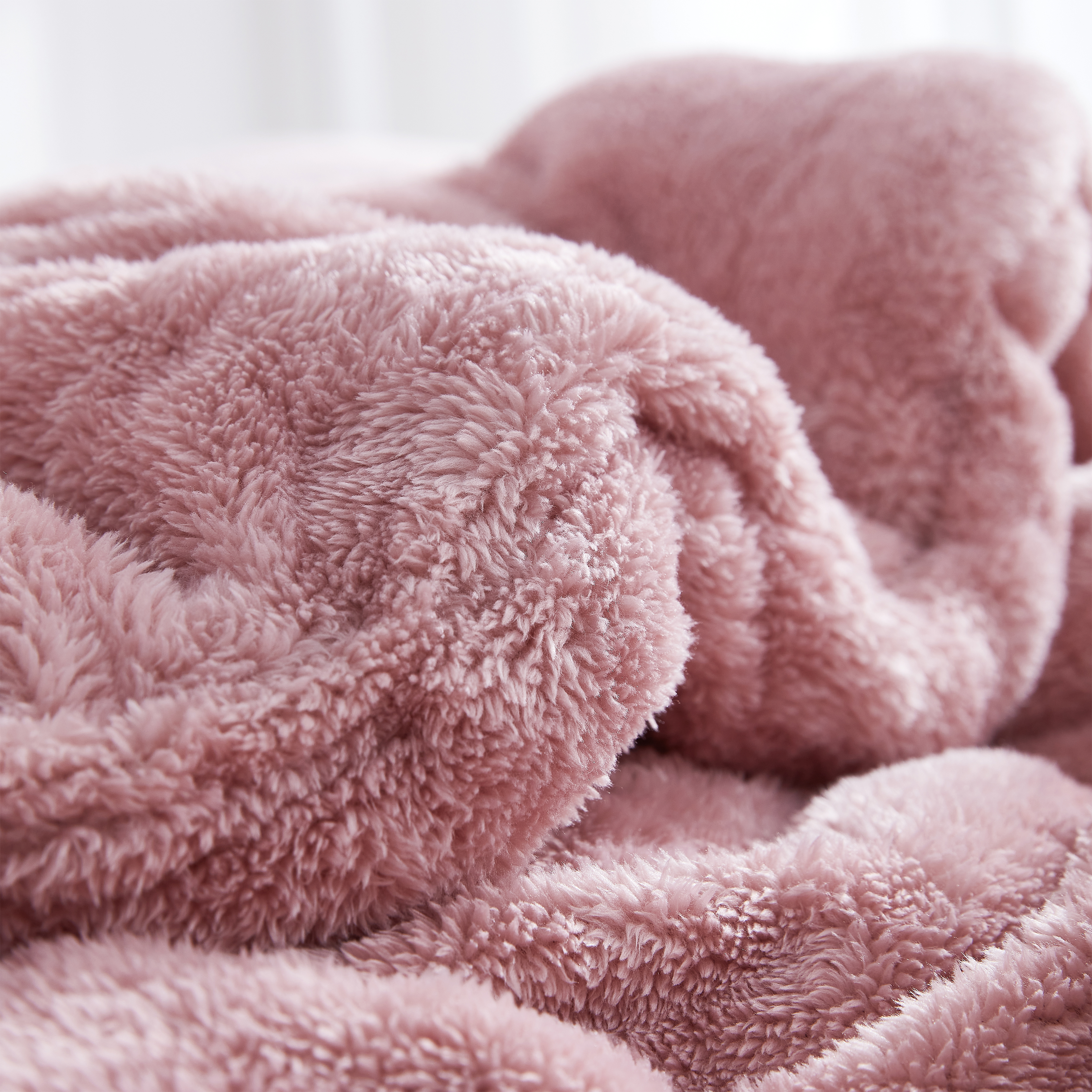 Extra Long and Extra Wide Queen Plush Comforter Sepia Rose Pretty Pink Queen Bedding Essentials