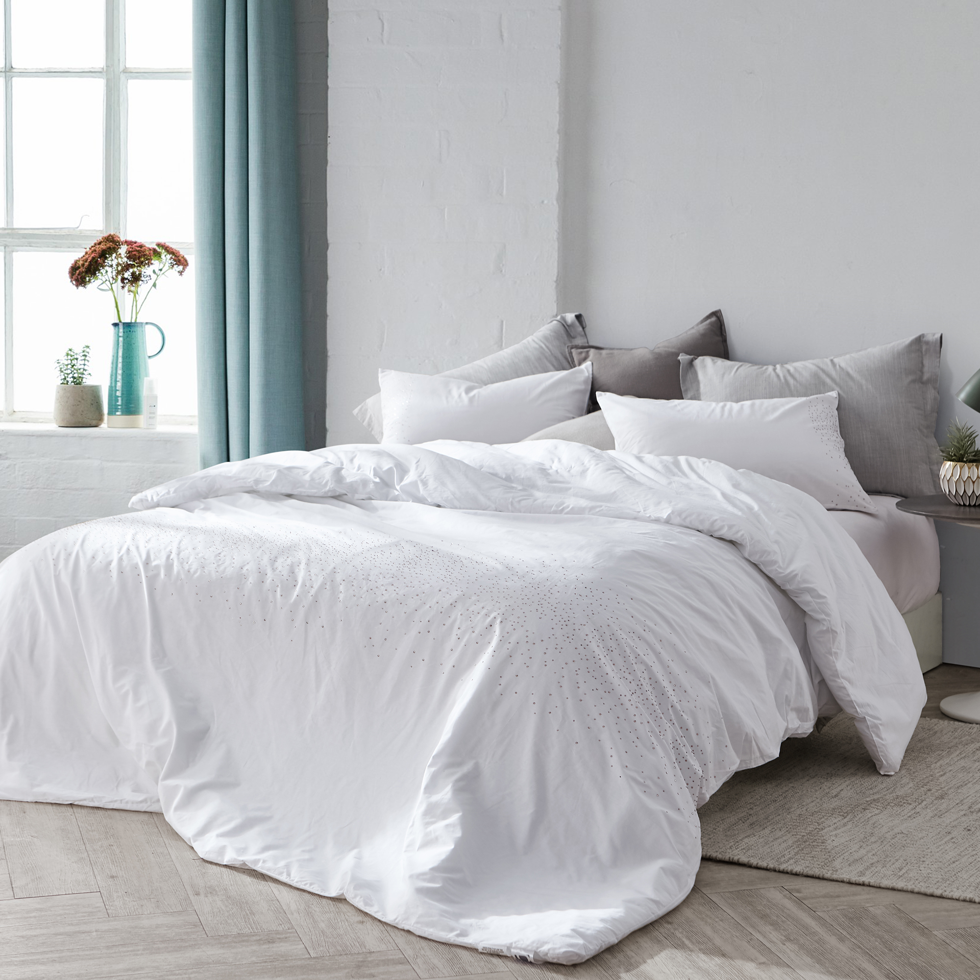 White Down Alternative Comforter - Hypoallergenic Twin XL Extra Long Duvet Insert
