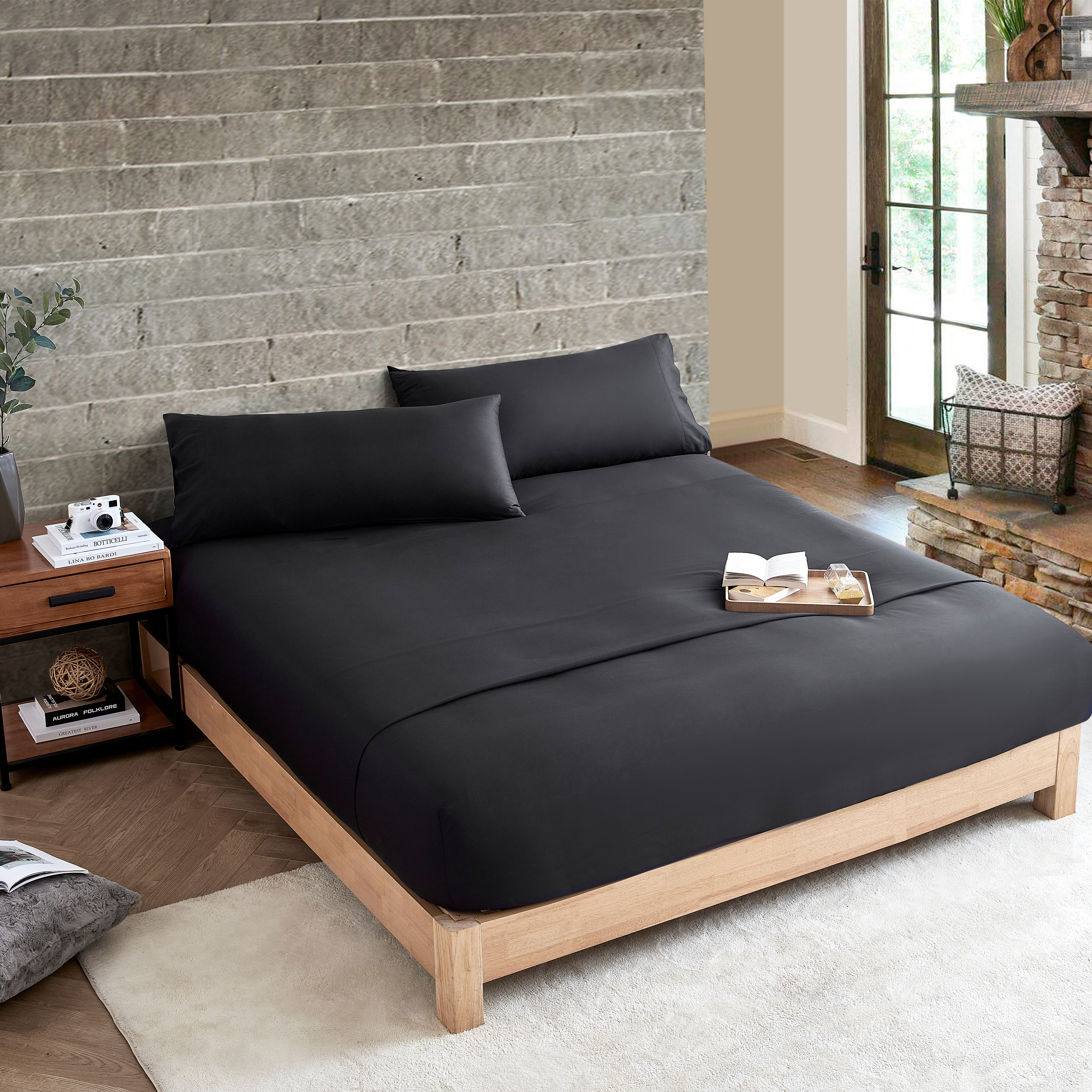 Full Black Sheets Made with Machine Washable Bedding Material