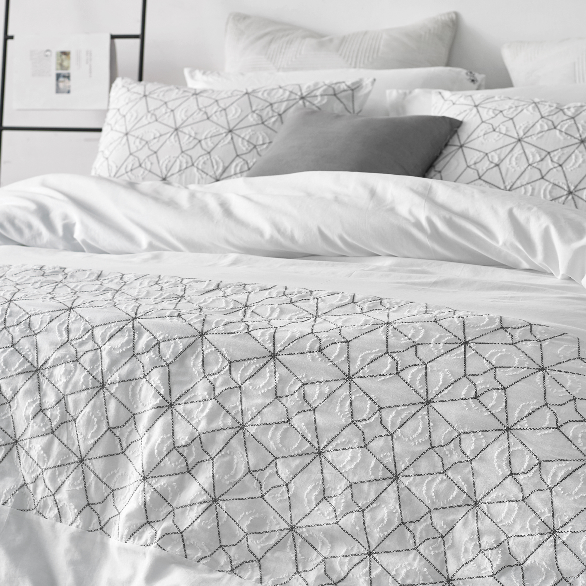 Divinity Textured Queen Comforter