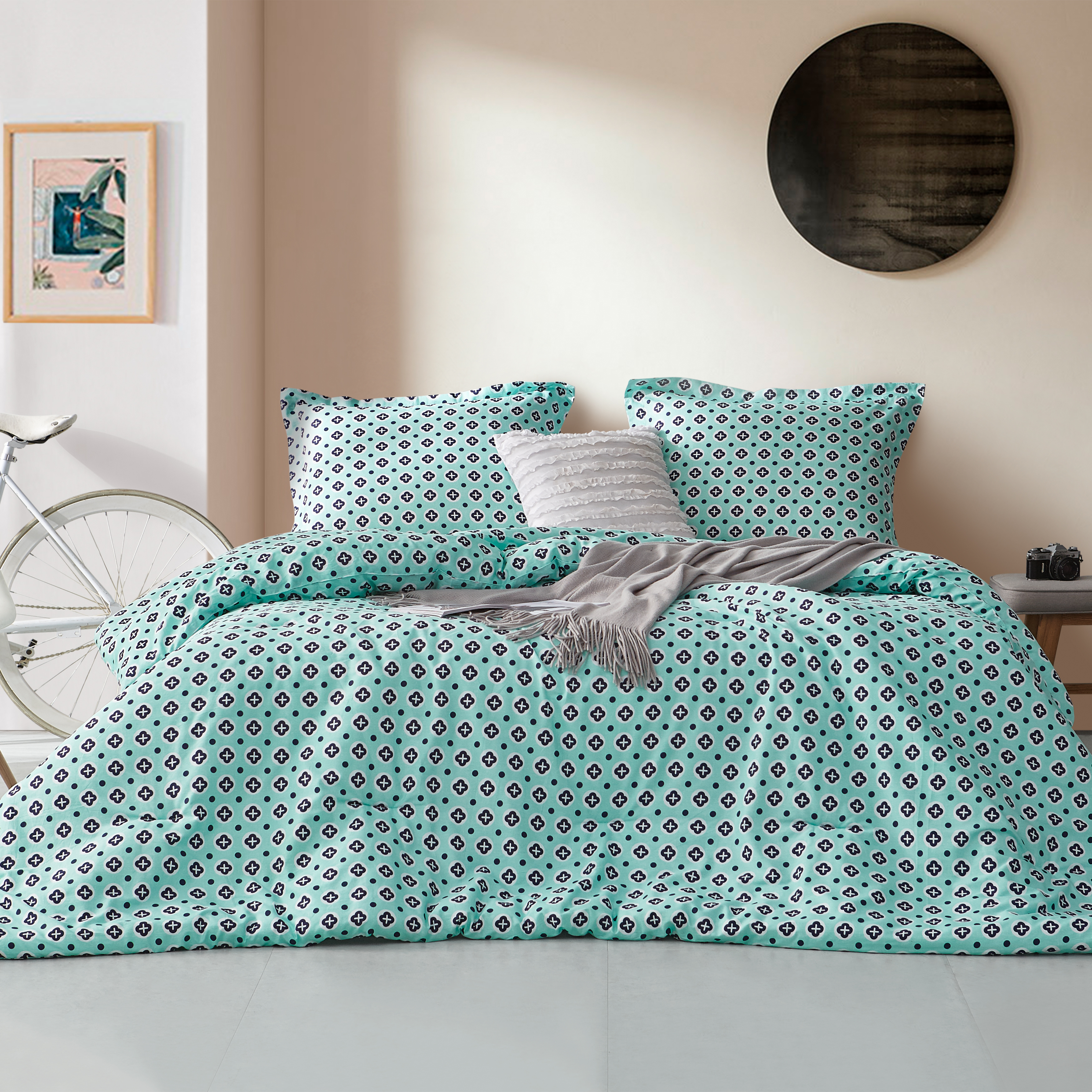 Lenora Jacquard - Clipped Cotton Oversized Twin Comforter