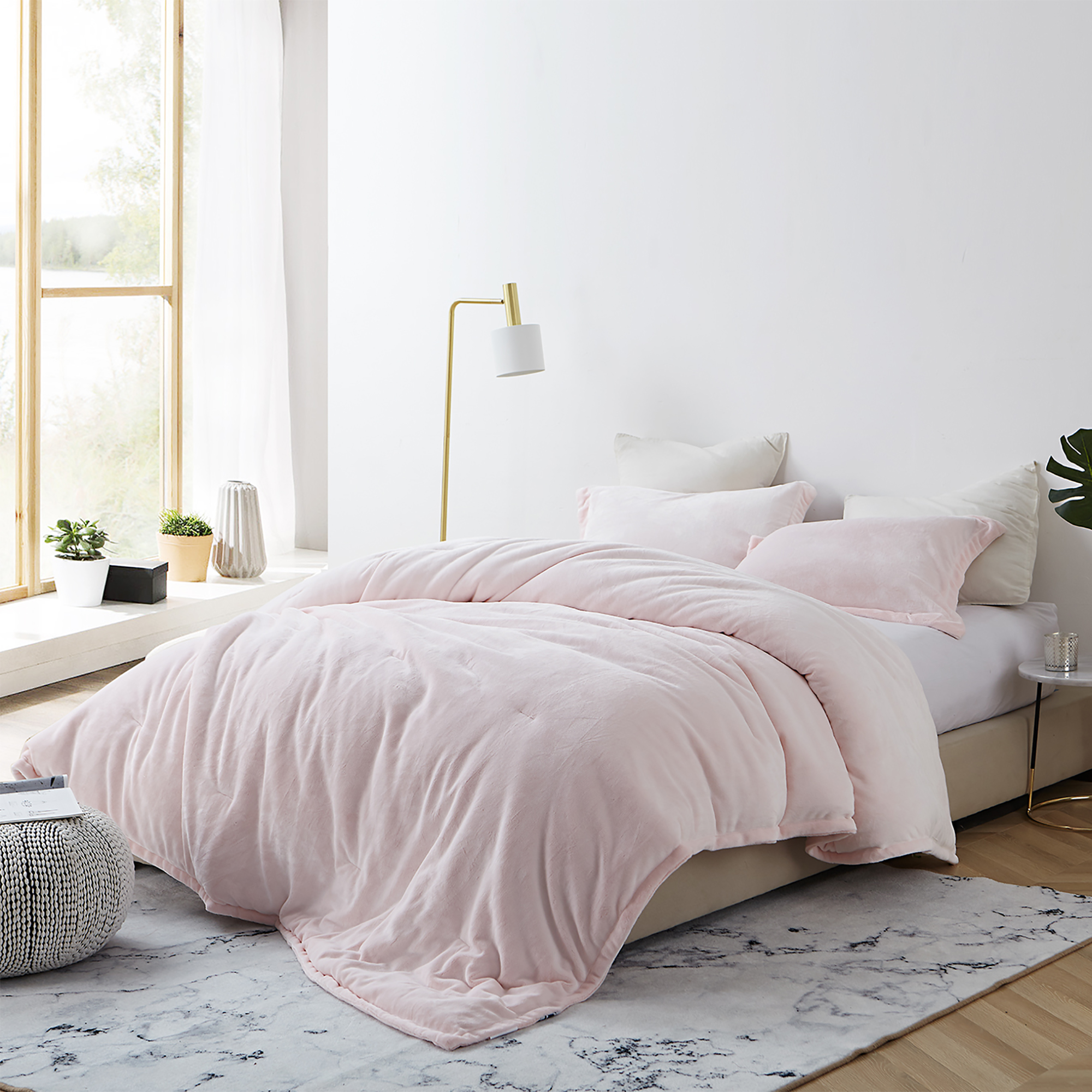 Coma Inducer® Oversized King Comforter - Frosted - Rose Quartz