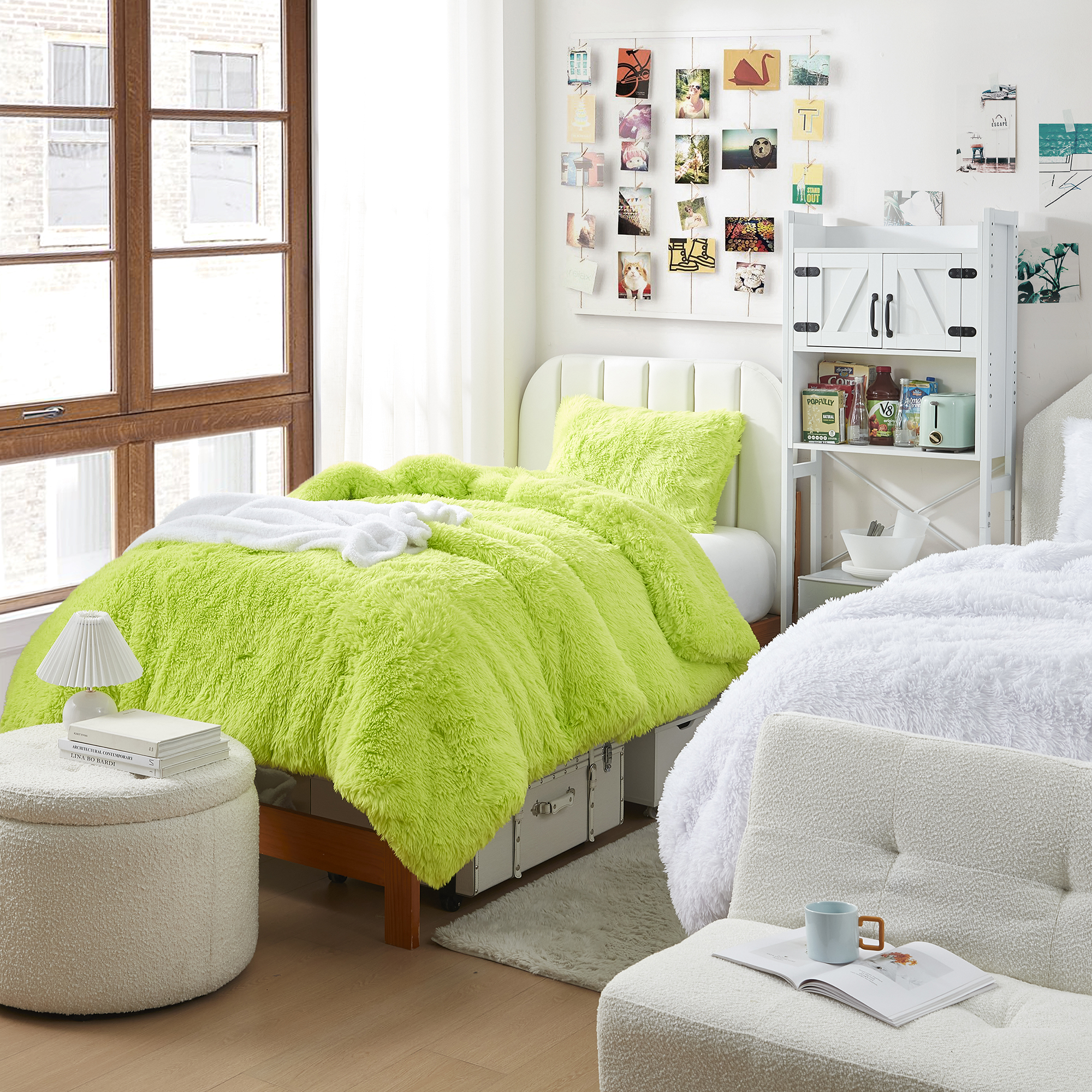 Full of Fluff - Coma Inducer® Oversized Twin Comforter - Green Screen