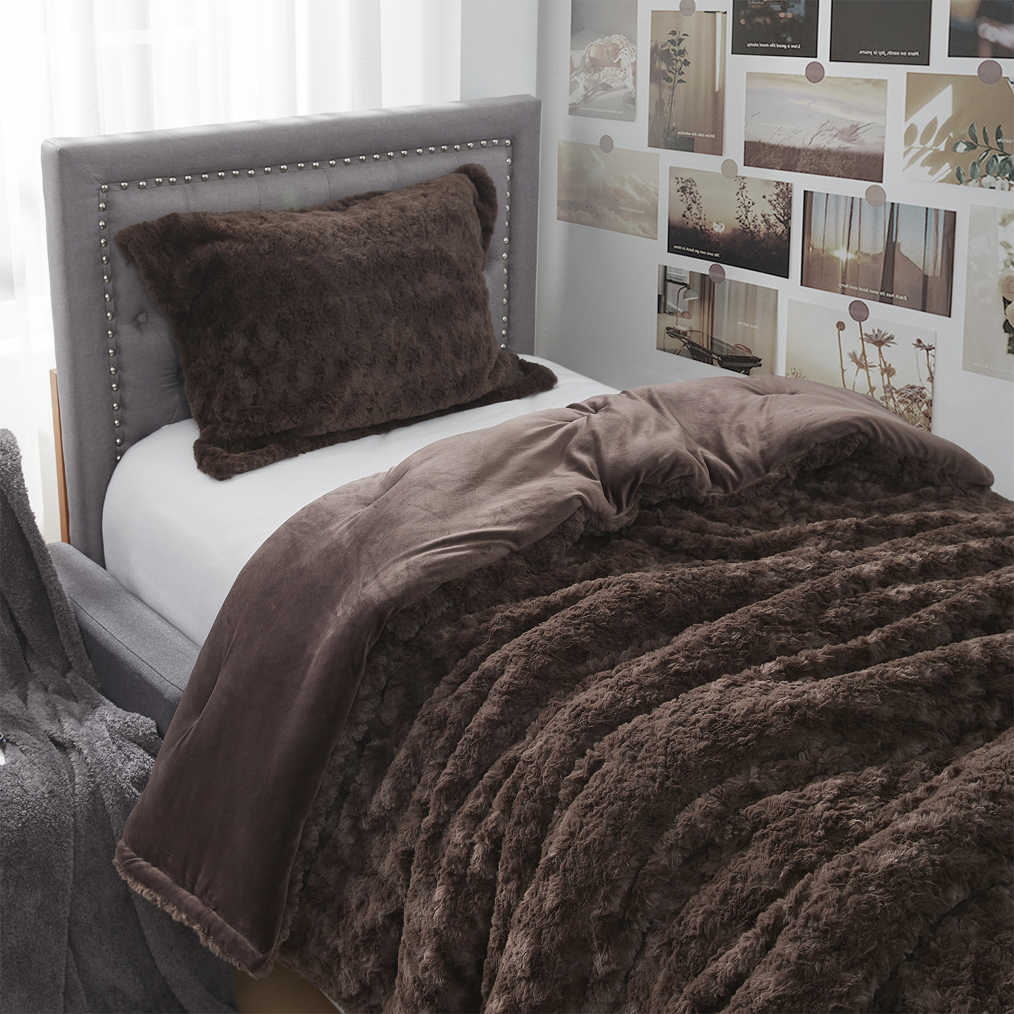 Fluffy Buffalo - Coma Inducer® Oversized Twin Comforter - Earthtone Brown