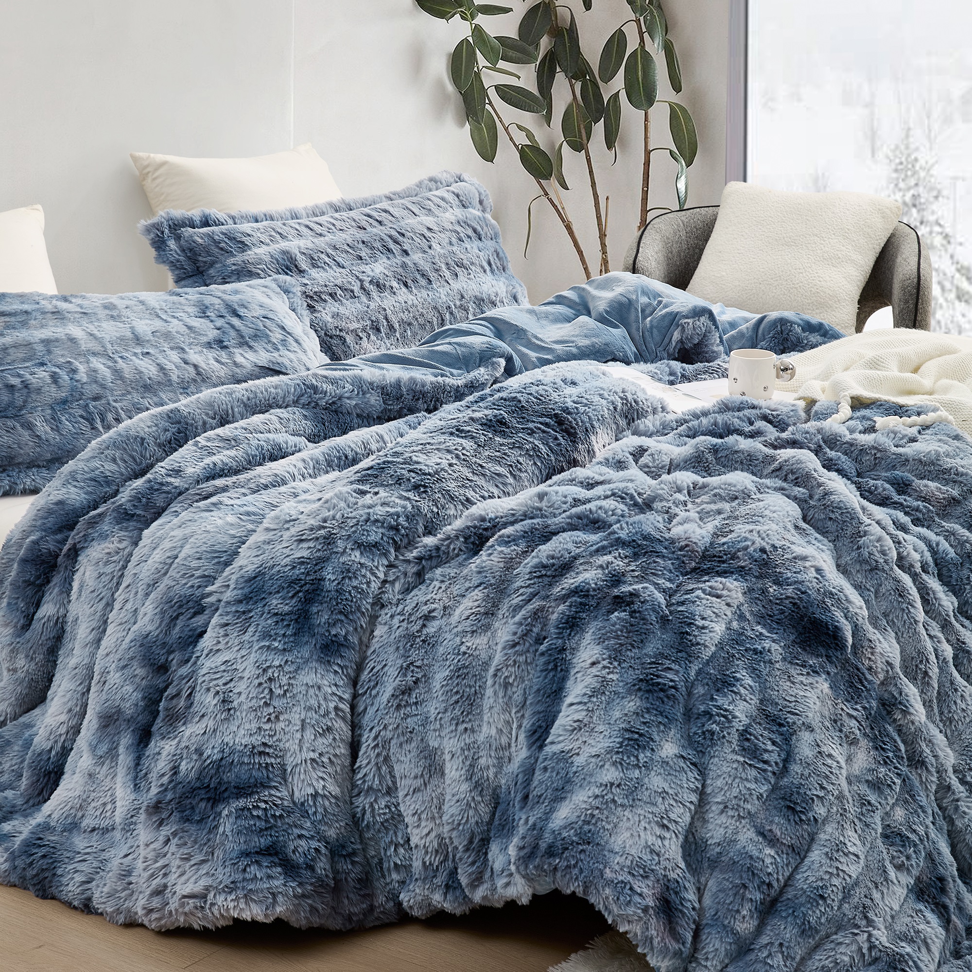 Snowball Chunky Bunny - Coma Inducer® Oversized King Comforter Set - Midnight Moon