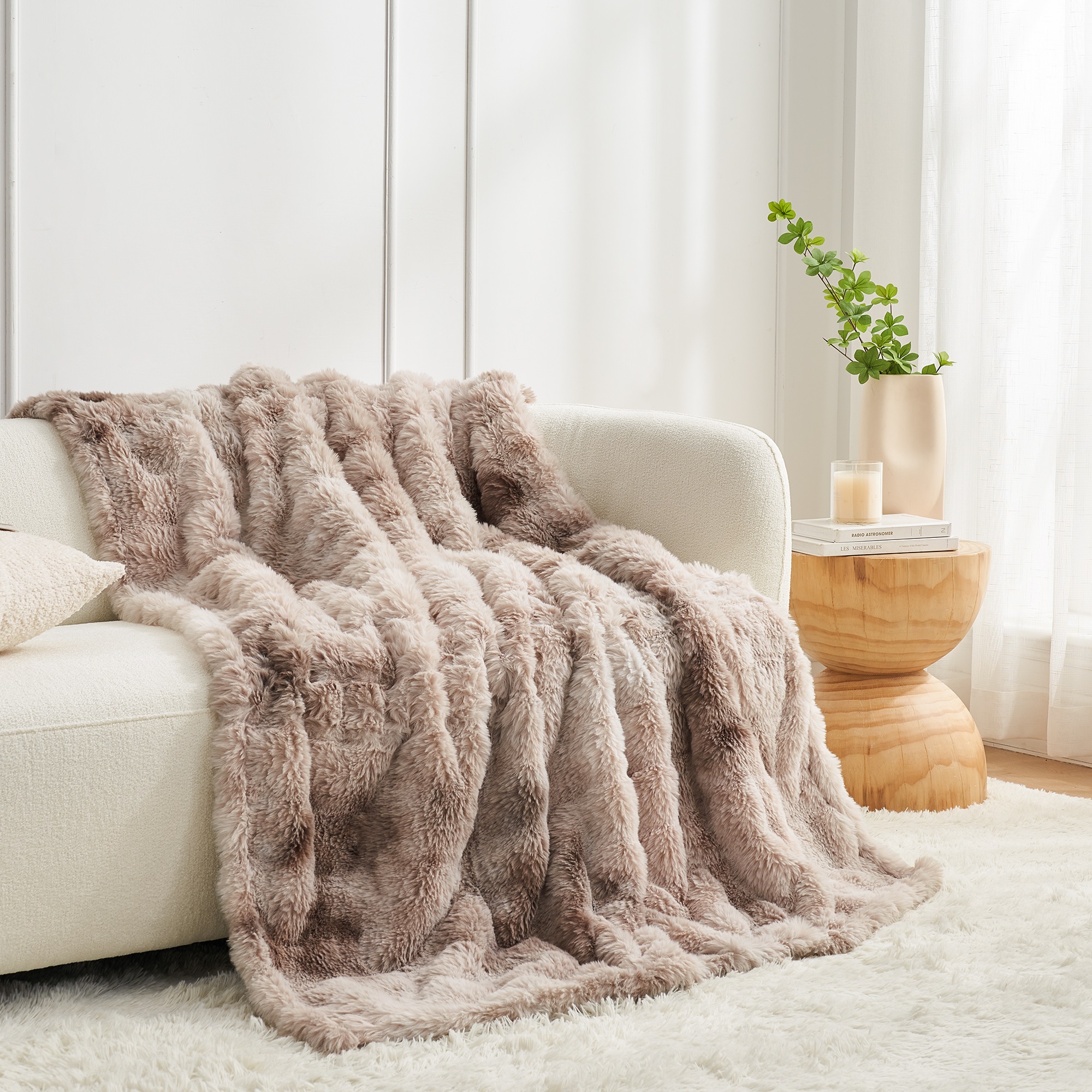 Snowball - Coma Inducer® Twin XL Blanket - Taupe Desert