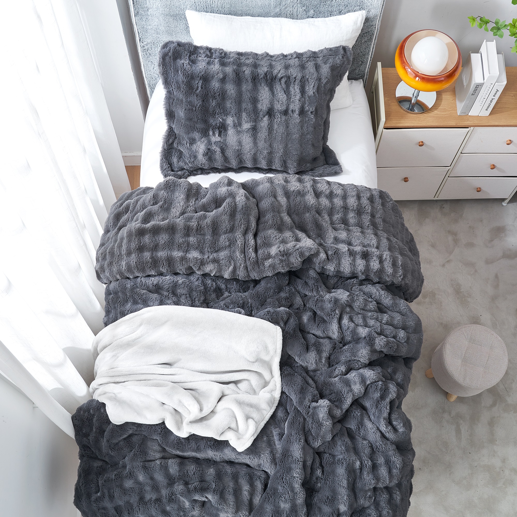 Snowball Double Chunky Bunny - Coma Inducer® Oversized Twin Comforter Set - Baby Thunderstorm Gray