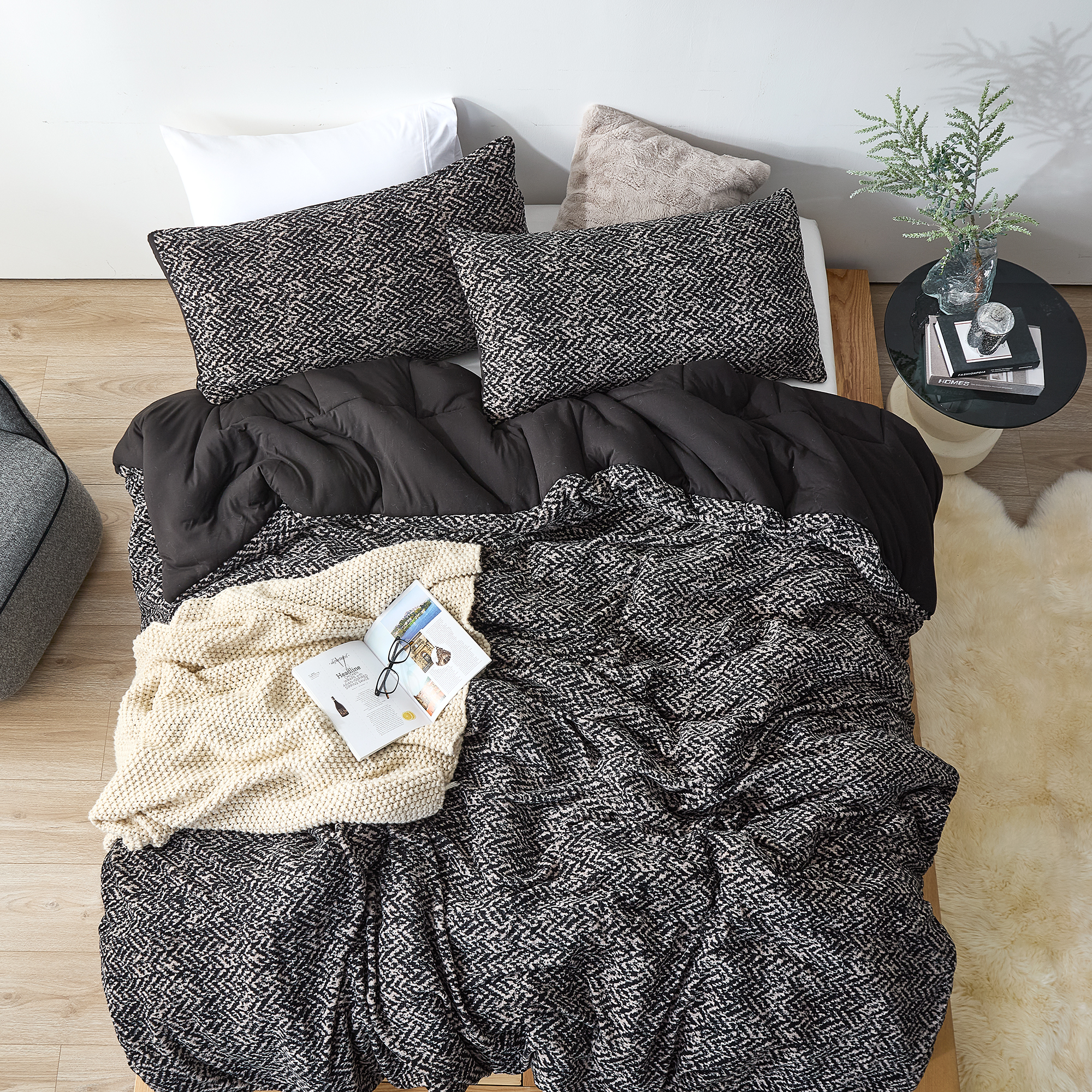 Peak of Cozy® - Coma Inducer® Oversized Comforter - Black Gray