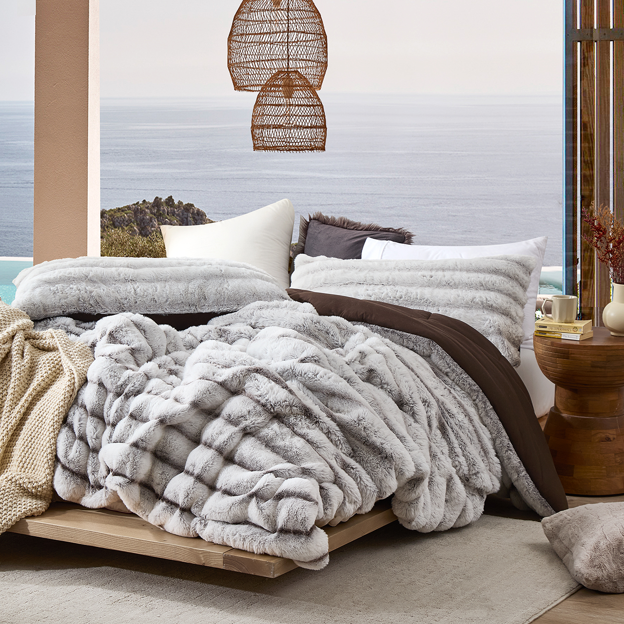 Jelly Rolls Chunky Bunny - Coma Inducer® Oversized Comforter - Frosted Espresso