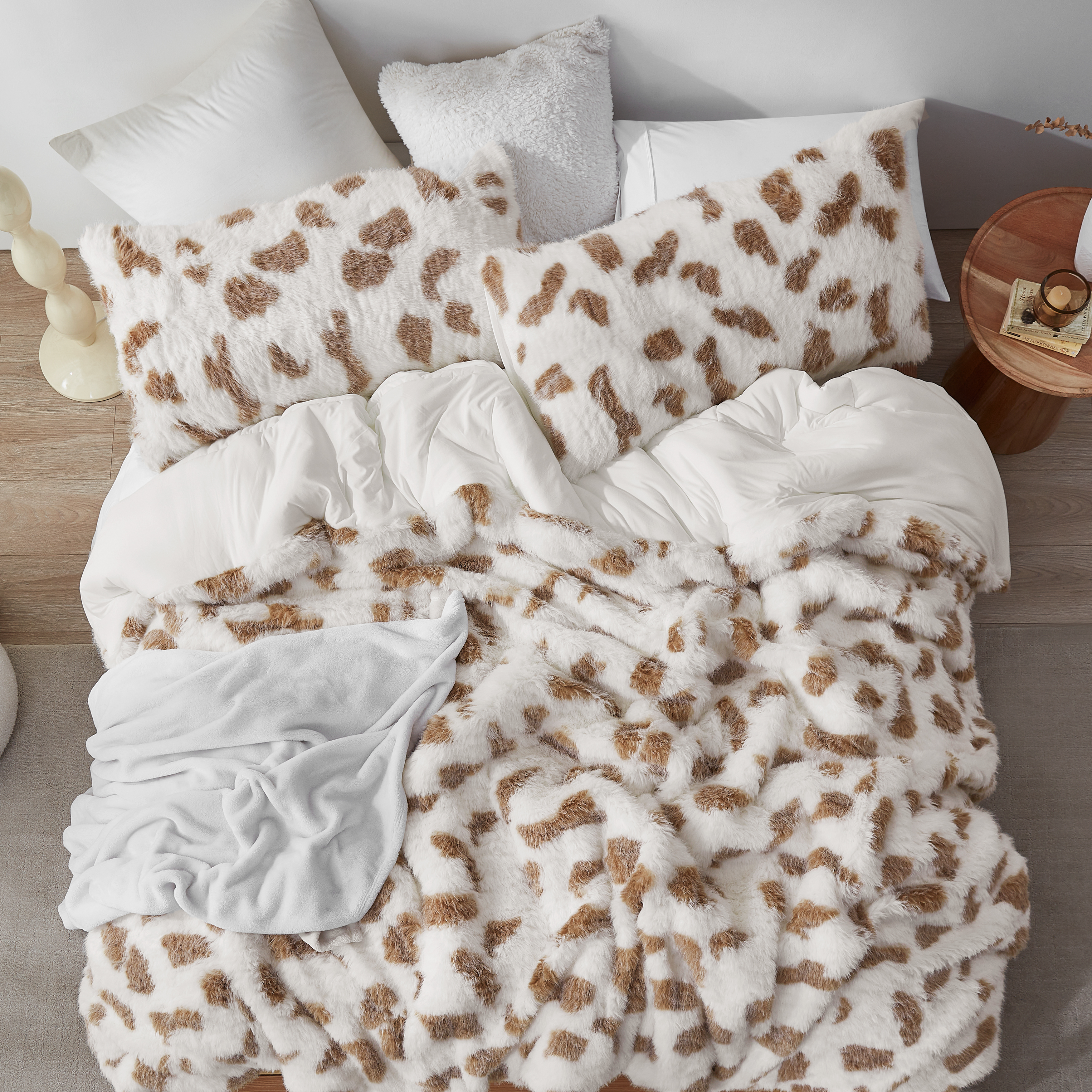 Highland - Coma Inducer® Oversized Comforter - Spotty Brown