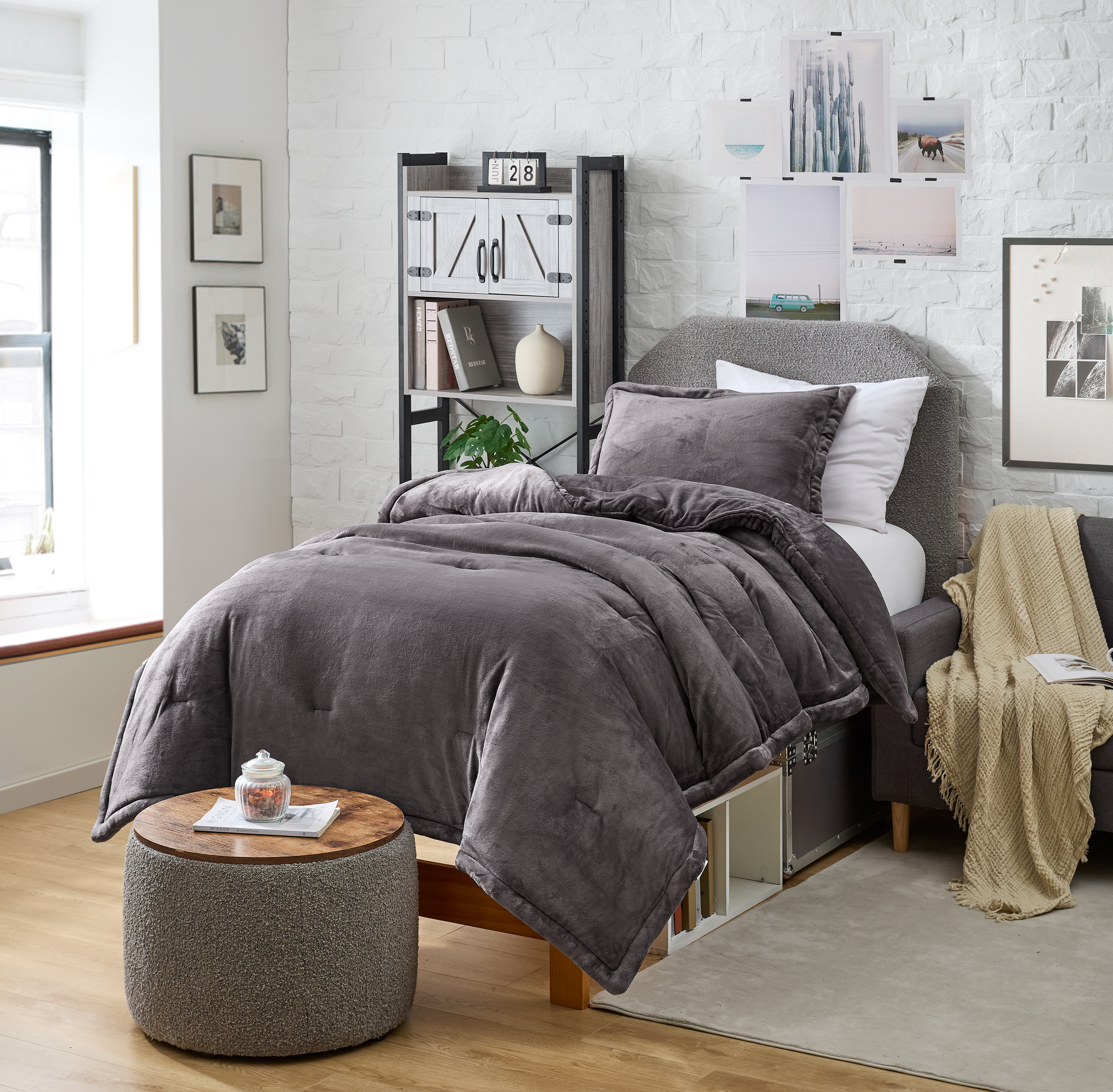Touchy Feely - Coma Inducer® Oversized Twin Comforter Set - Dark Core Gray