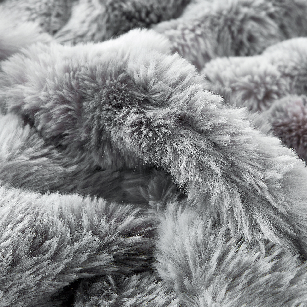 Snowball Chunky Bunny® - Coma Inducer® Queen Blanket - Monsoon Gray