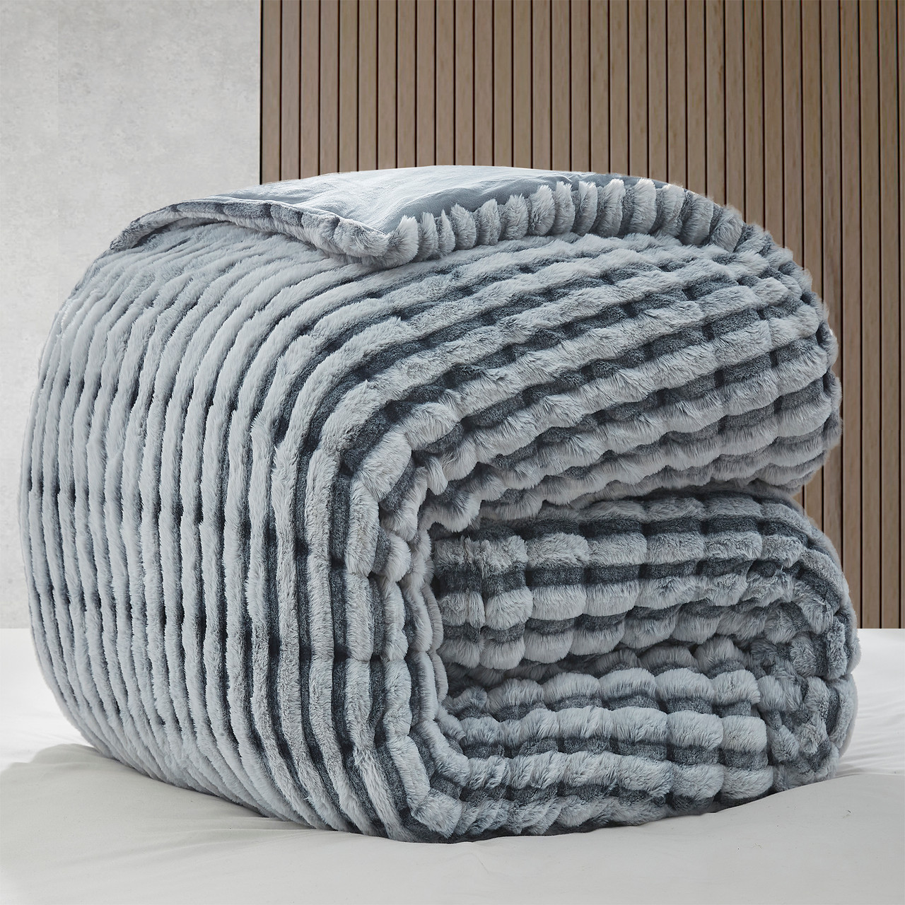 Freezin Waters - Coma Inducer® Oversized King Comforter - Frosted Navy
